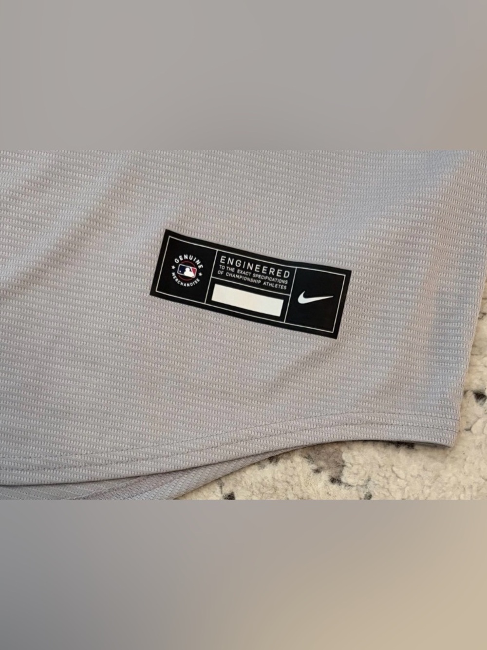 Nike San Francisco Giants Gray Buster Posey #28 Baseball MLB Jersey Men's Size L - Picture 7 of 9